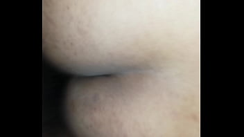 She squirts all over