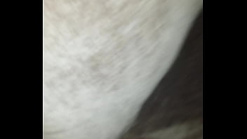 She squirts all over