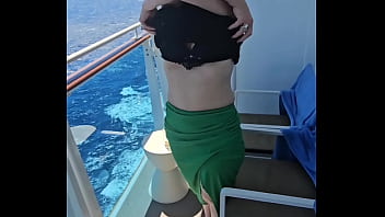 J'ai trouvé mon inconnu et il va me baiser comme j'aime