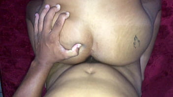 Meio irmão gozou na minha buceta