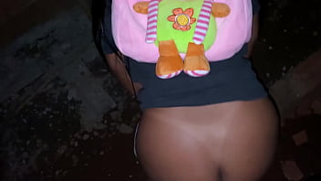 Essa obra nunca vai acabar porque ela ofereceu cuzinho dela então já sabe