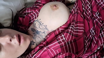 Bonjour mes amours petit réveil en douceurj aime me masturbé et vous