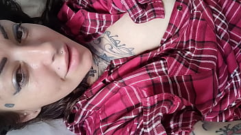 Bonjour mes amours petit réveil en douceurj aime me masturbé et vous