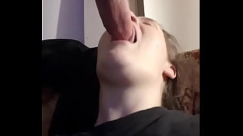 King cock loves his dick sucked good