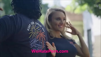 Hot bikini carwash girls