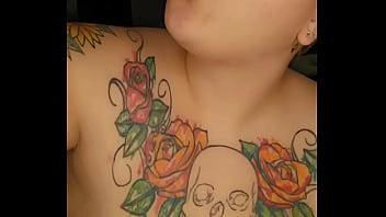 Deepthroat & dirty talk – gagging with a mouth full