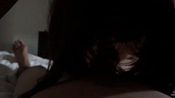 Em vân kawasan bú nhiệt tình