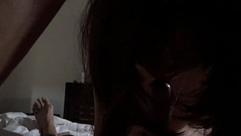 Em vân kawasan bú nhiệt tình