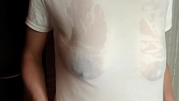 Wet t shirts big tits