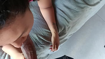 Clímax total são paulo em chamas louca de tesão morena faz sexo sem camisinha em quarto alugado