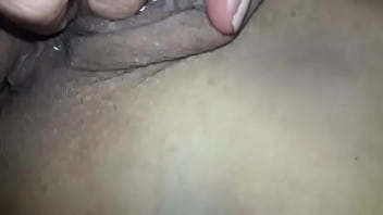 La profe se toca para su amante y parece que es un alumno La profe se toca para su amante y parece que es un alumno