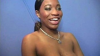 Gloryhole ebony girl booty shake and suck 11