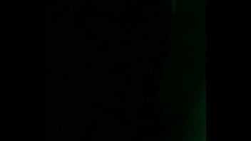 Esposa de amigo me entrega la cola