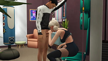 I couldn't resist and fucked my girlfriend right on the exercise machine amateur