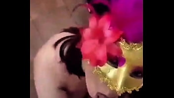 Cuando el cornudo no está soy toda una puta