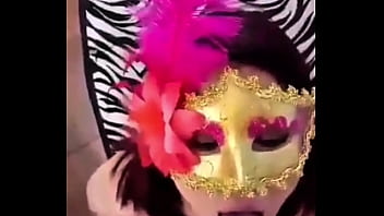 Cuando el cornudo no está soy toda una puta Cuando el cornudo no está soy toda una puta