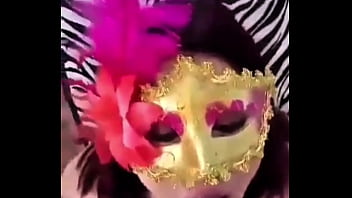 Cuando el cornudo no está soy toda una puta