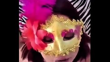 Cuando el cornudo no está soy toda una puta