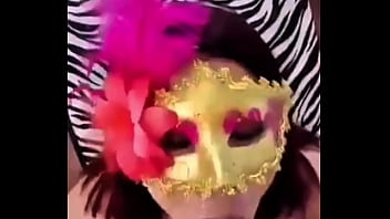 Cuando el cornudo no está soy toda una puta