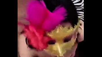 Cuando el cornudo no está soy toda una puta