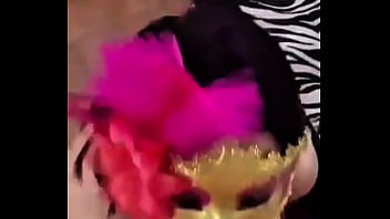 Cuando el cornudo no está soy toda una puta