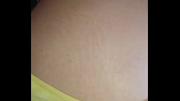 Cogida con lenceria amarilla