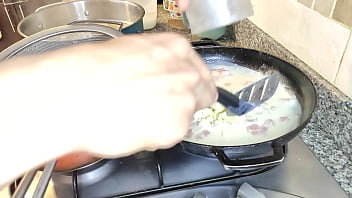 Pasta in 2 minutes and then a blowjob