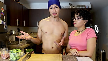 Pasta in 2 minutes and then a blowjob