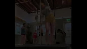 Nonton Pole Progress thumbnail