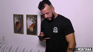 Loira chamou dois paus amigos pra fazer dp