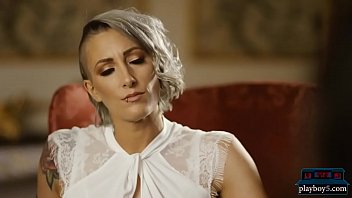 Kinky british milf hires a new hot maid from america