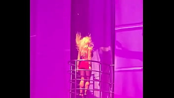 Flashing everyone at cocobongoshow cancun has been the highlight of my trip by far i love mexico Flashing everyone at cocobongoshow cancun has been the highlight of my trip by far i love mexico