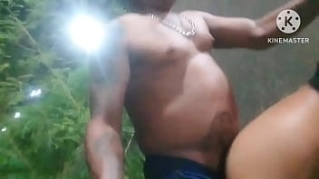 Markei com uma menina na rua do sexo olha como foi bom