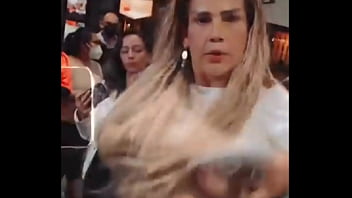 Tetas Ricas Guera thumbnail