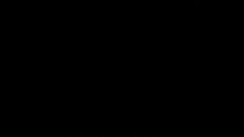 “昨晚我偷聽到繼母在房間自慰…她居然喊著我的名字高潮了，今天早上她看我的眼神完全不對勁…”