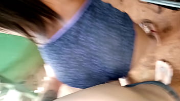 Mamãe vê sua minúscula f sendo fodida pelo padrasto