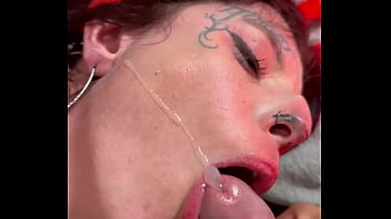 Coelhinha estava na caça de cenouras e encontrou uma bem grande ***especial de páscoa***