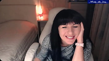 Little titty brunette m'lady jessy yummmmm