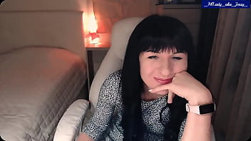 Little titty brunette m'lady jessy yummmmm