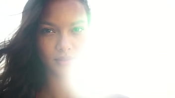 Sexy Lais Ribeiro thumbnail