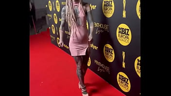 Me on the red carpet ️#redcarpet #glammoment #inkedmodel #tattoojourney #psyland25 #inkedandfierce #eyeballtatto