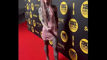 Me on the red carpet ️#redcarpet #glammoment #inkedmodel #tattoojourney #psyland25 #inkedandfierce #eyeballtatto