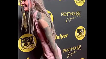 Me on the red carpet ️#redcarpet #glammoment #inkedmodel #tattoojourney #psyland25 #inkedandfierce #eyeballtatto