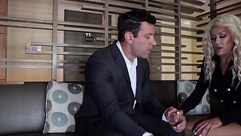 Lucrative business deal with taylor vixxen