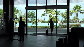 Julia north on vacation in cancun