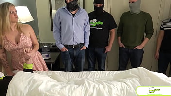 Wisconsin tiff's old man watches her get gangbanged by his friends