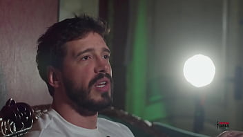 Interview with srvelvet movies available on this platform