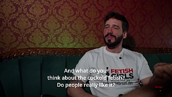 Interview with srvelvet movies available on this platform