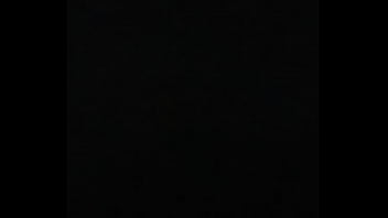 處女跟混血男生約炮,又疼又爽 處女跟混血男生約炮,又疼又爽