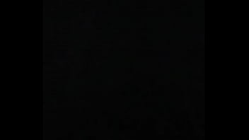 處女跟混血男生約炮,又疼又爽 處女跟混血男生約炮,又疼又爽